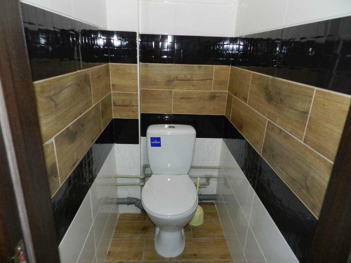3-Room Luxury Apartment 100M2 On Sobornyi Avenue 193, By Grandhome Zaporizhia Exterior photo